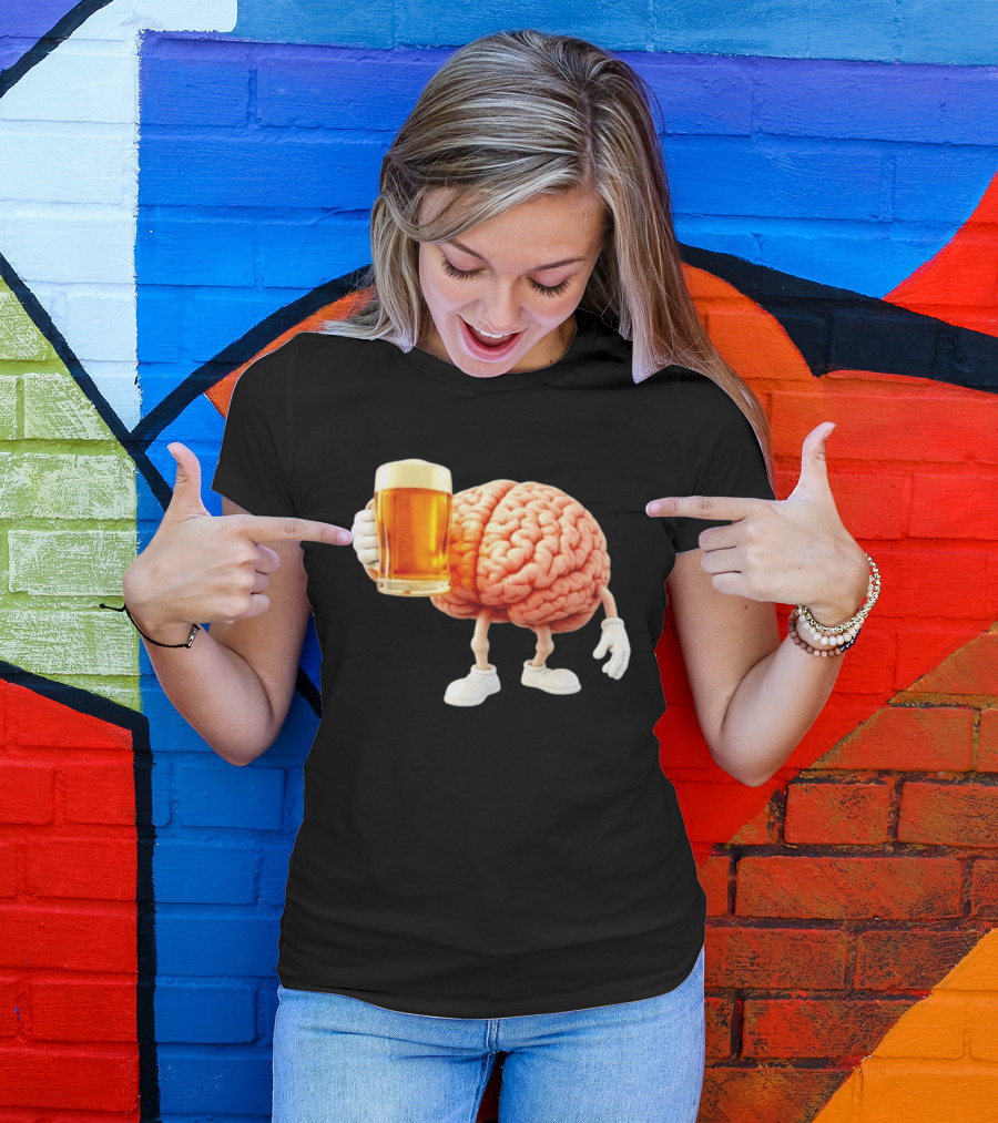 Brain Holding A Beer Drinking Anatomy Fun Humor T-Shirt