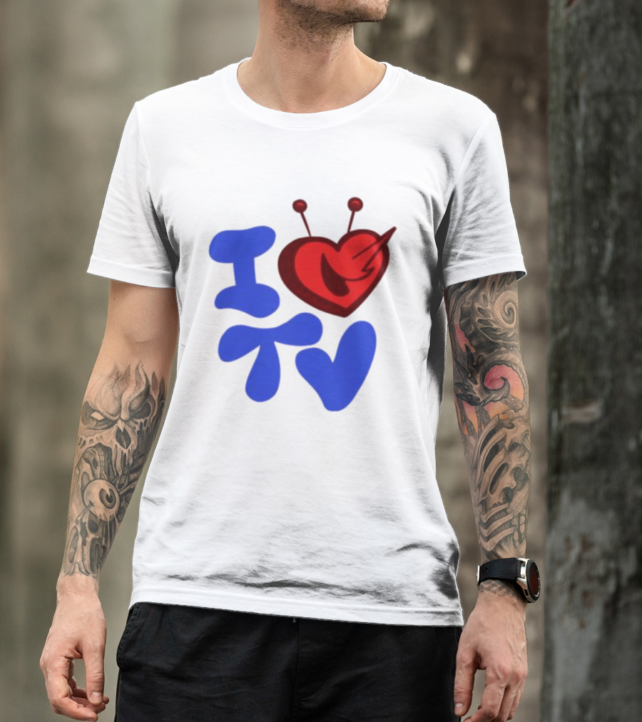 I Love TV Blue Red Heart Antenna T-Shirt