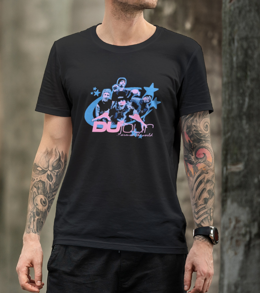 Dujour Band Around The World Josie And The Pussycats Stars T-Shirt