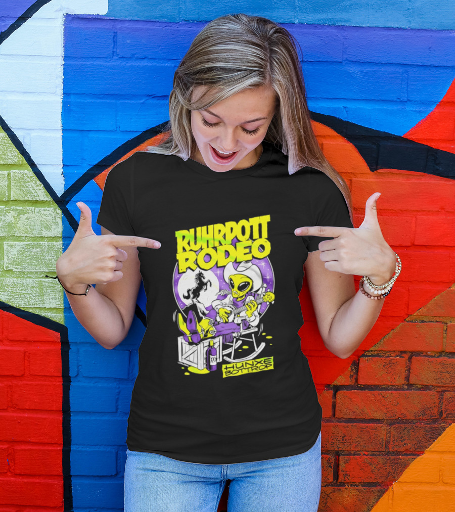 Ruhrpott Rodeo Hunxe Bottrop Extraterrestrial Banjo Player T-Shirt