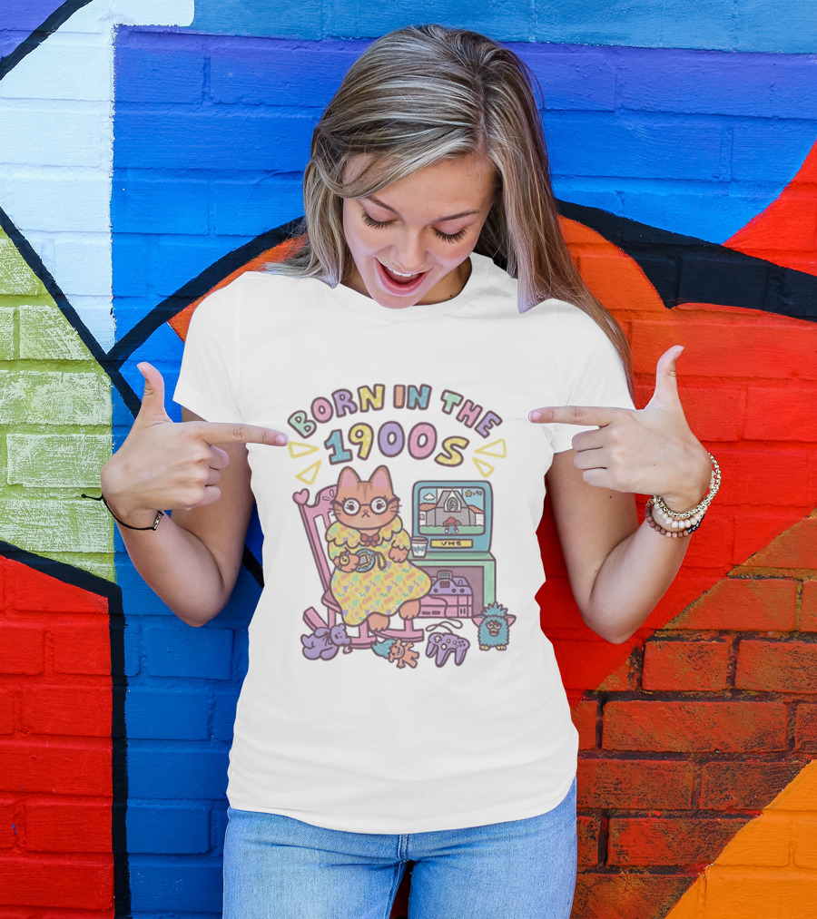 Born In The 1900s Cat VHS Gaming Nostalgia T-Shirt