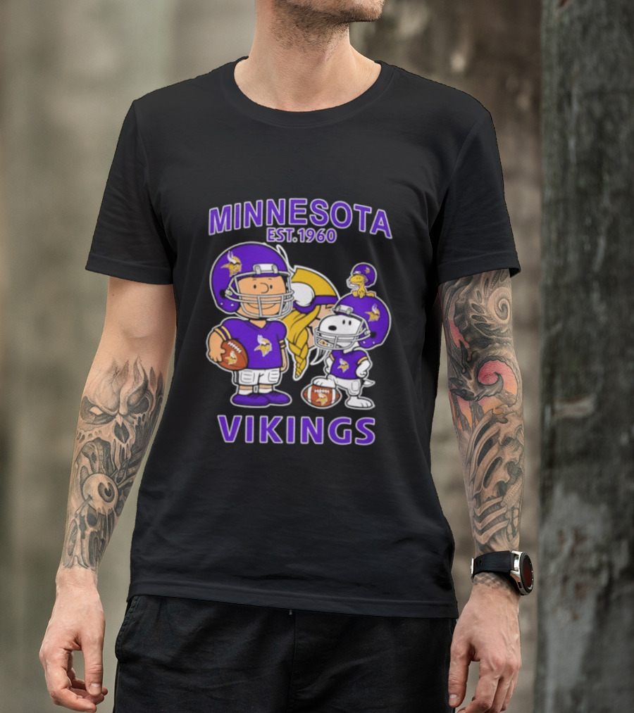 Minnesota Vikings Snoopy Charlie Brown Woodstock Est 1960 Football Team Fan Gear T-Shirt