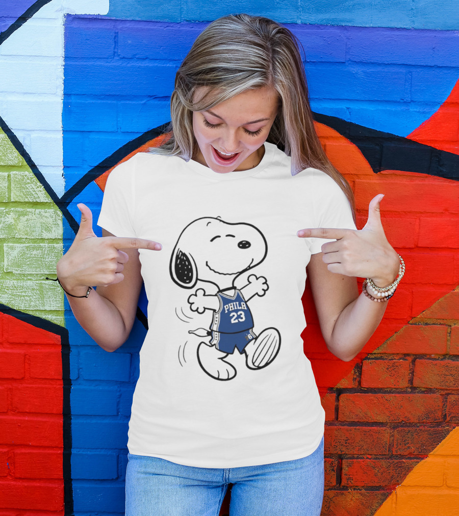 Snoopy Philly 23 Basketball Peanuts X LeBron James Philadelphia Sixer T-Shirt