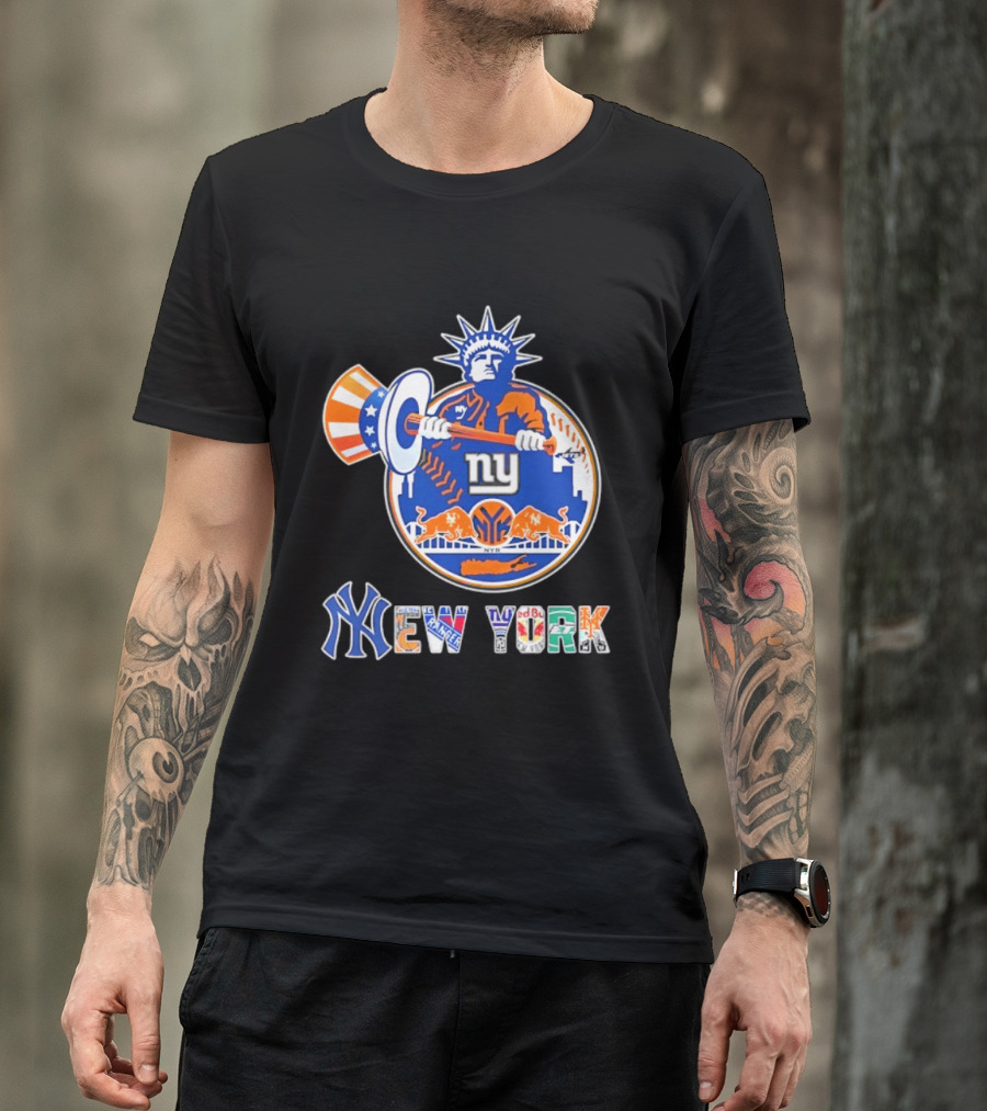 New York Liberty Skyline Sports Teams Knicks Mets Yankees T-Shirt