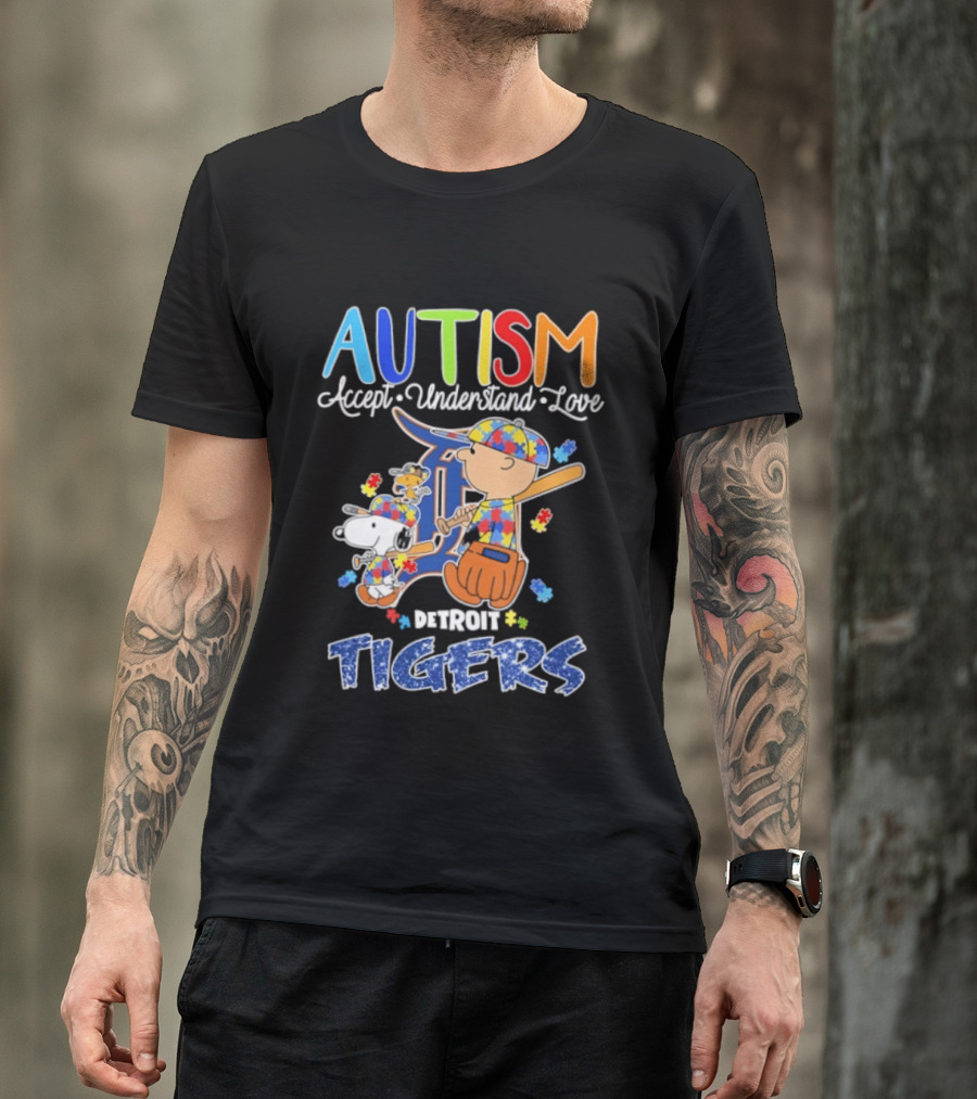 Autism Accept Understand Love Snoopy Charlie Brown Detroit Tigers T-Shirt