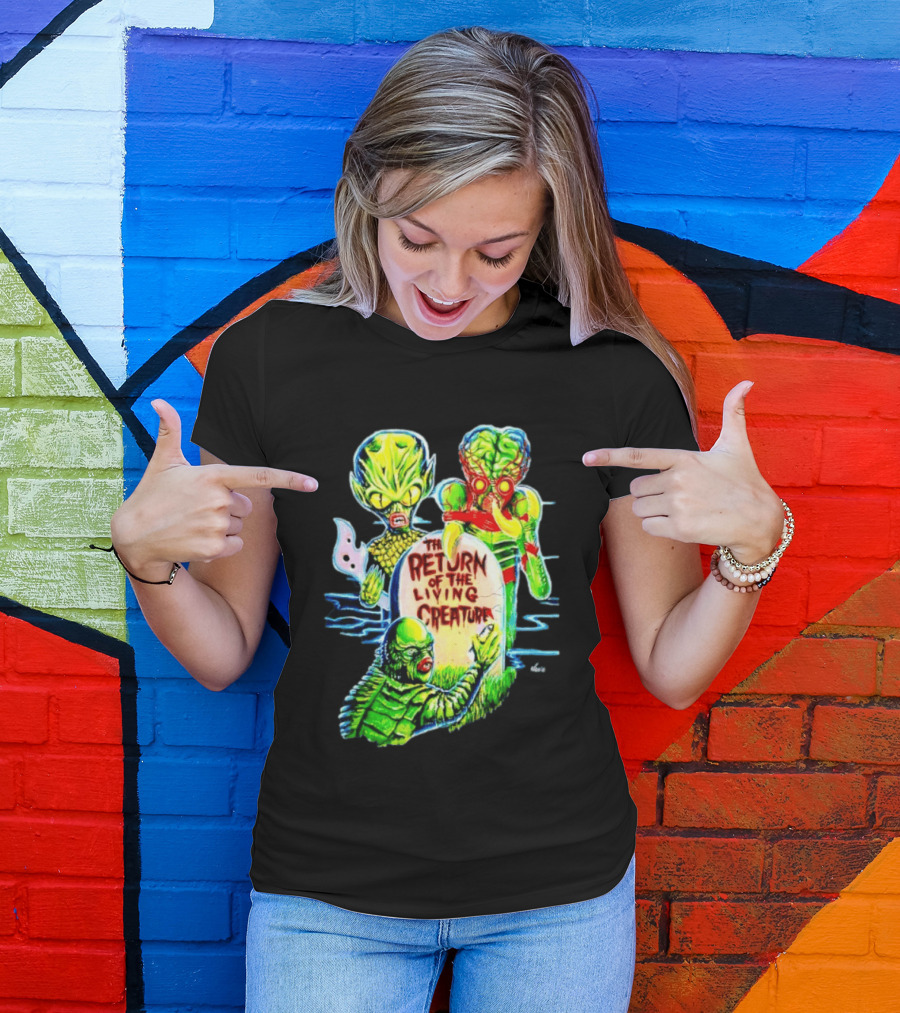 The Return Of The Living Creature Horror Movie Monsters And Tombstone Scene T-Shirt