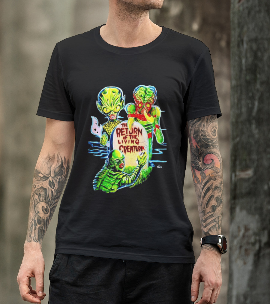 The Return Of The Living Creature Horror Movie Monsters And Tombstone Scene T-Shirt