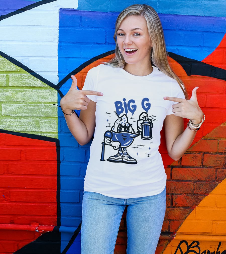 Big G New York Yankees Graffiti Street Art Character Spray Can T-Shirt