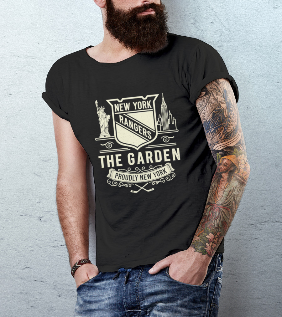New York Rangers The Garden Proudly New York Statue Empire Building T-Shirt