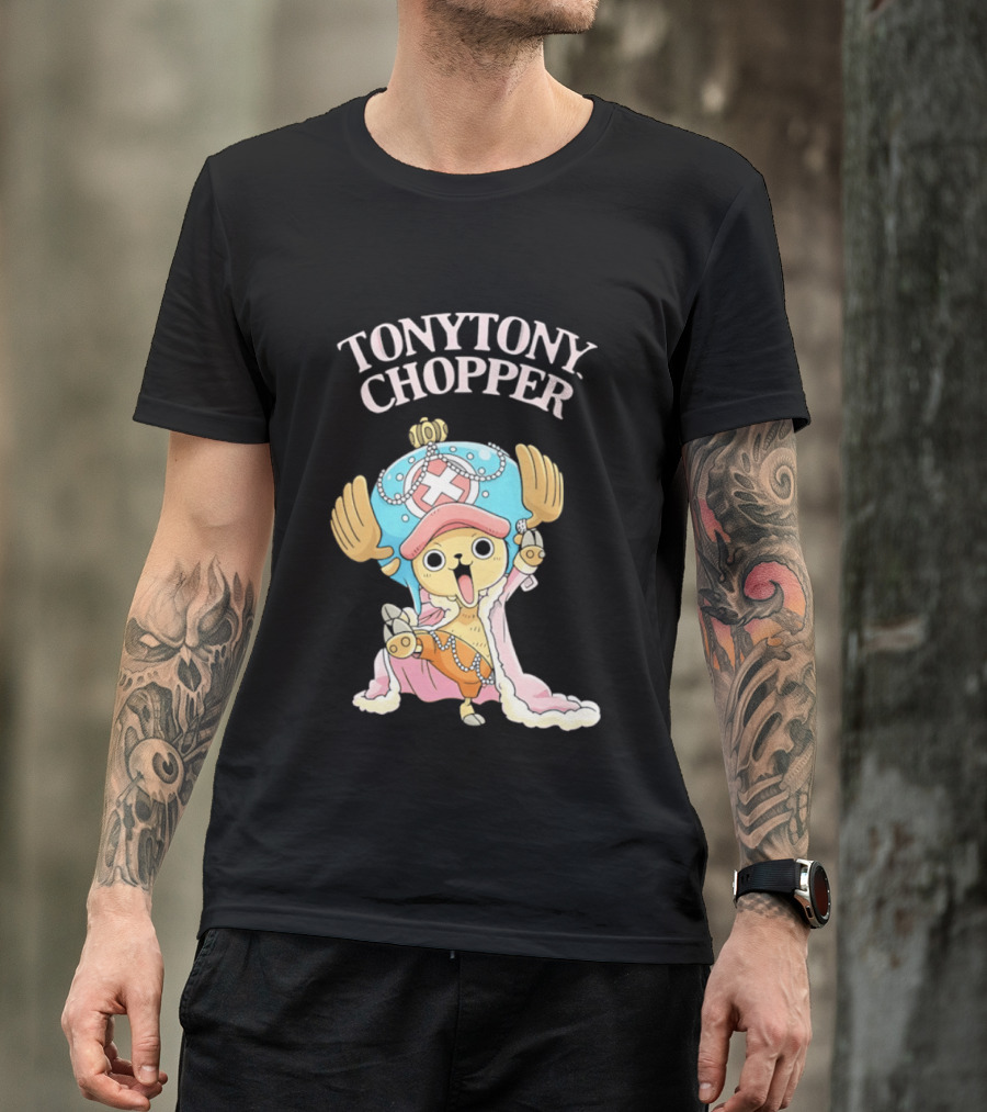 Tony Tony Chopper One Piece Anime Manga Character Fan T-Shirt