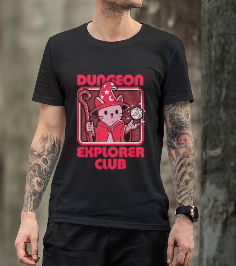 Dungeon Explorer Club Wizard Cat With D20 Dice Magic Wand T-Shirt