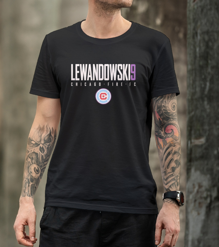 Lewandowski 9 Chicago Fire FC Official Merchandise T-Shirt