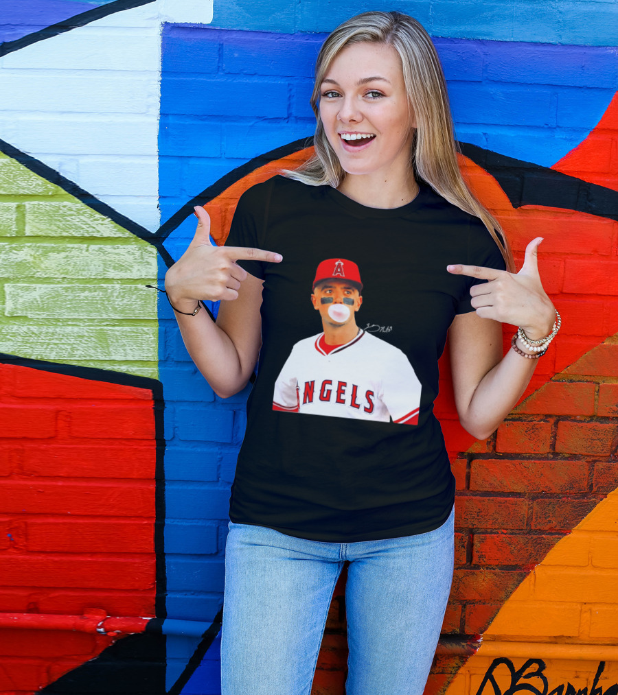 Zach Neto Los Angeles Angels 2026 MLB Season Bubblegum Moment T-Shirt