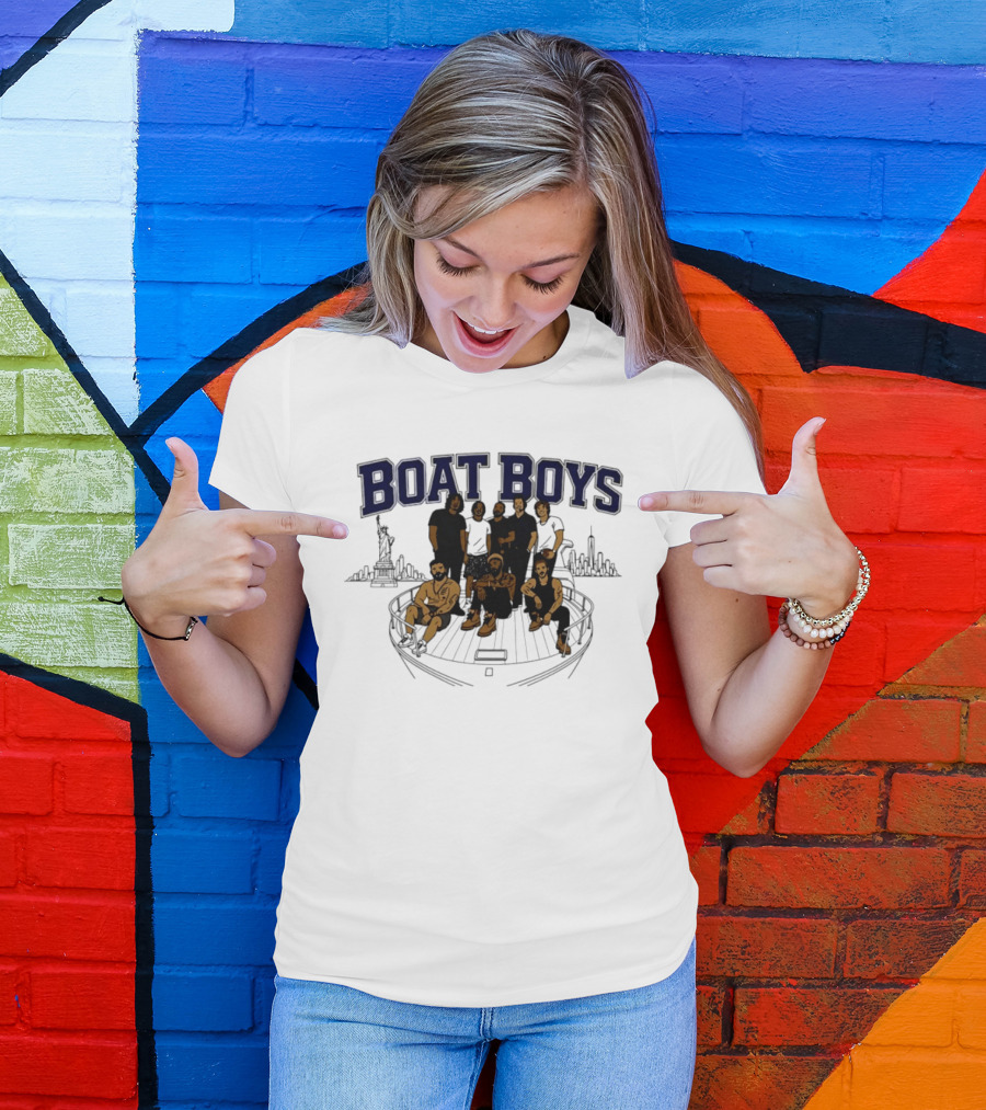 Boat Boys New York City Skyline Statue Of Liberty Group Giants T-Shirt