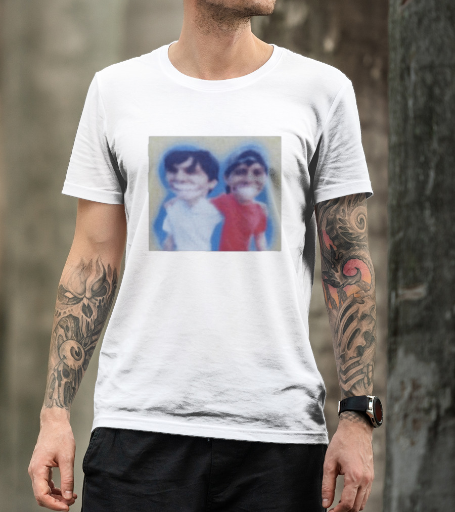 Slushy Noobs Hugging Cartoon Characters In Red And White Outfits T-Shirt