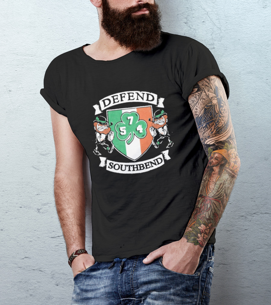Notre Dame Defend Southbend 754 Shamrock Emblem With Fighting Leprechauns T-Shirt