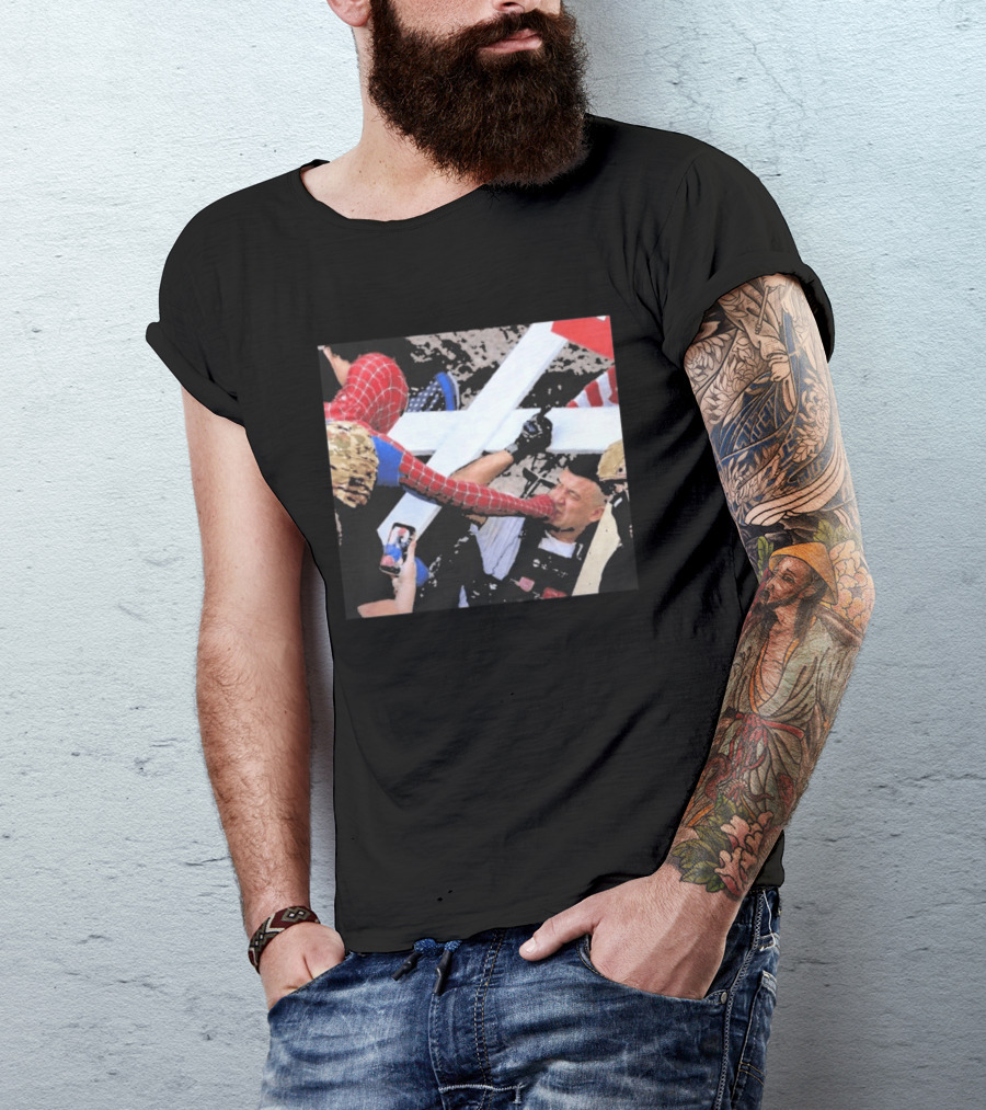 Minneapolis Spiderman Punching Police Protest Scene T-Shirt