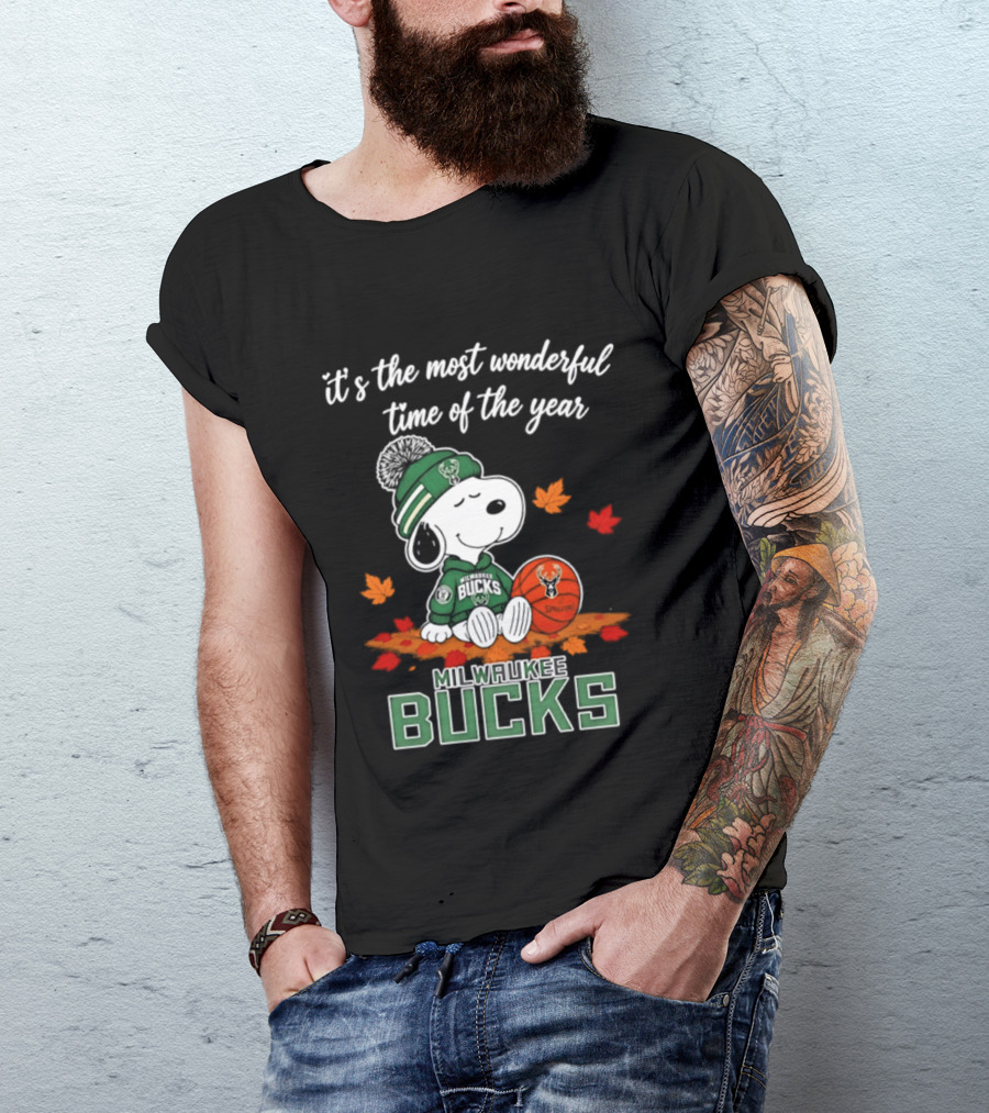 Milwaukee Bucks Snoopy 2026 It's The Most Wonderful Time Of The Year Halloween T-Shirt