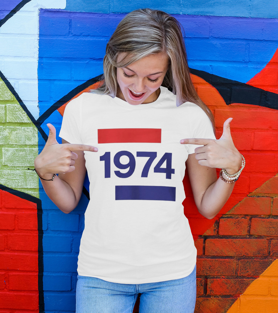Chris Martin 1974 Vintage Blue And Red Stripes T-Shirt