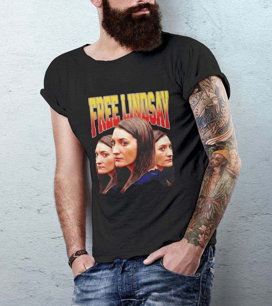 FREE LINDSAY Clancy Multiple Faces T-Shirt
