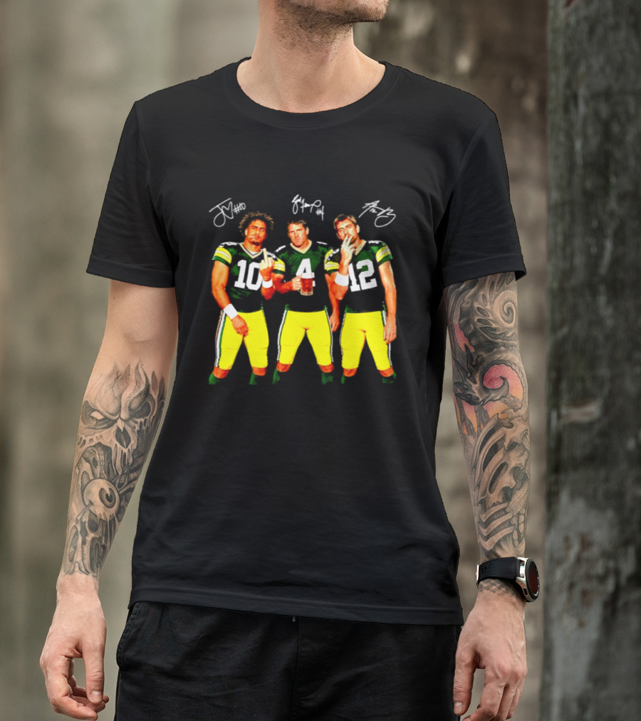 Brett Favre Aaron Rodgers Jordan Love Green Bay Packers Middle Finger Beer Smoking Signatures T-Shirt