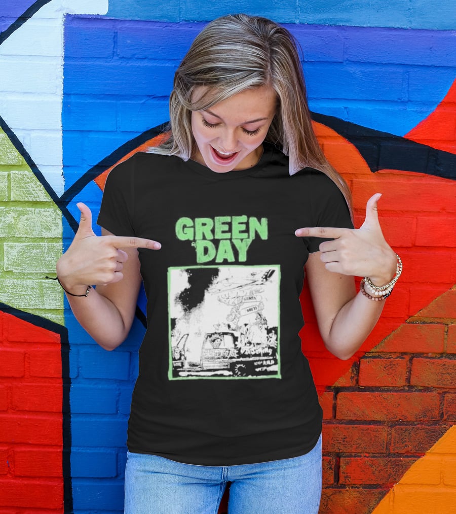 Green Day Riot Trio Vintage Sketch T-Shirt