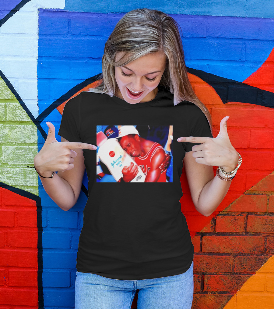 Sean Diddy Combs Johnson's Baby Oil Chicago Bulls Hugging Moment T-Shirt