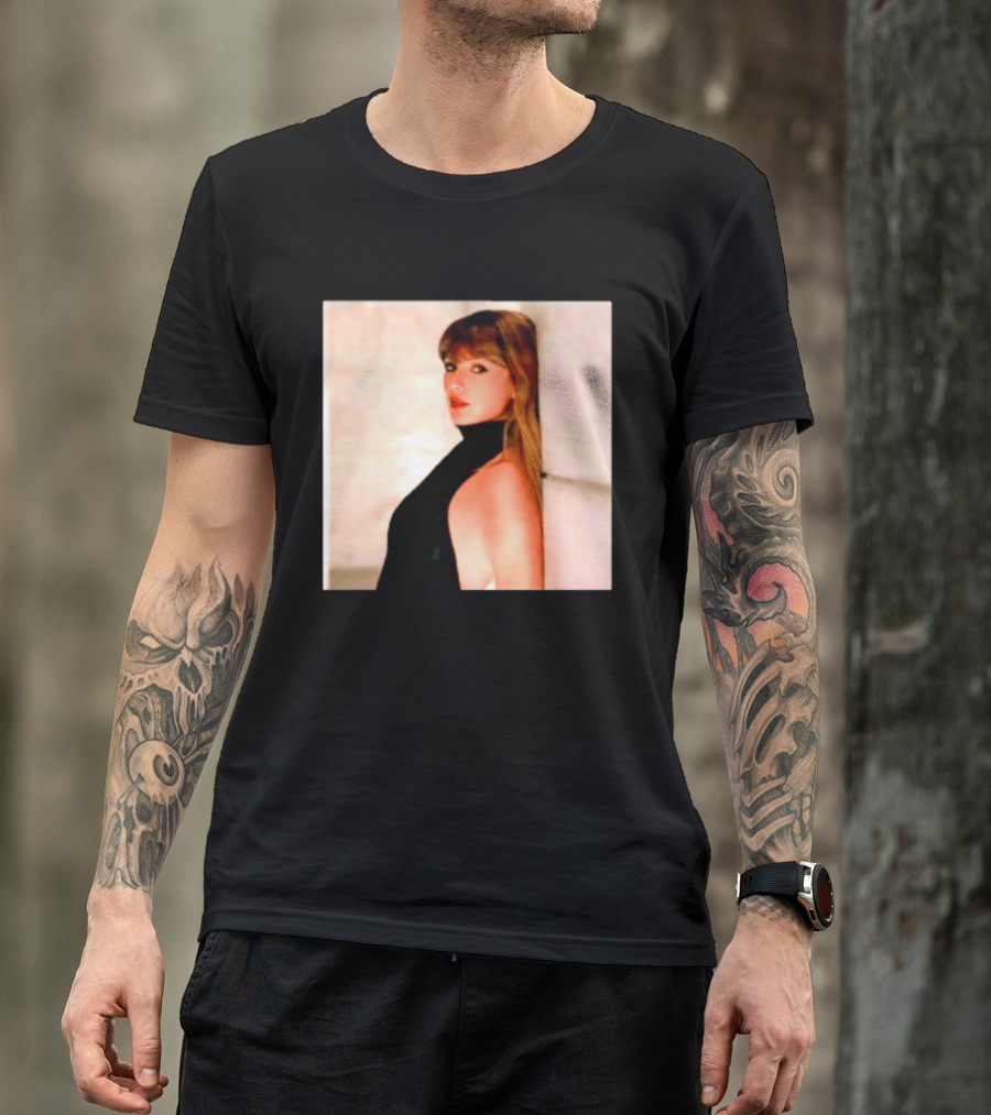 I'm Sorry, I Don't Know Who This Is Based On The Image Alone. T-Shirt