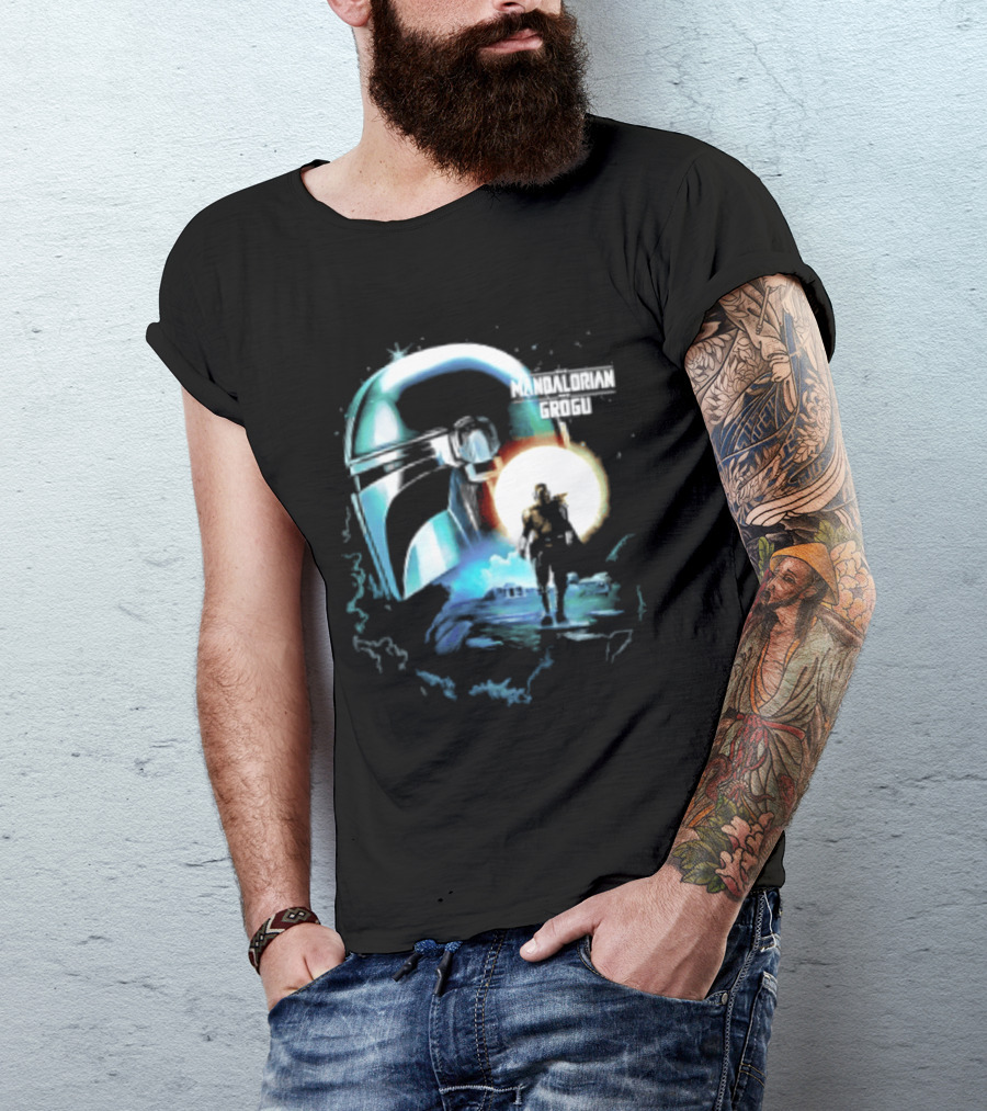 The Mandalorian And Grogu Helmet Silhouette Star Wars Disney Plus Series T-Shirt