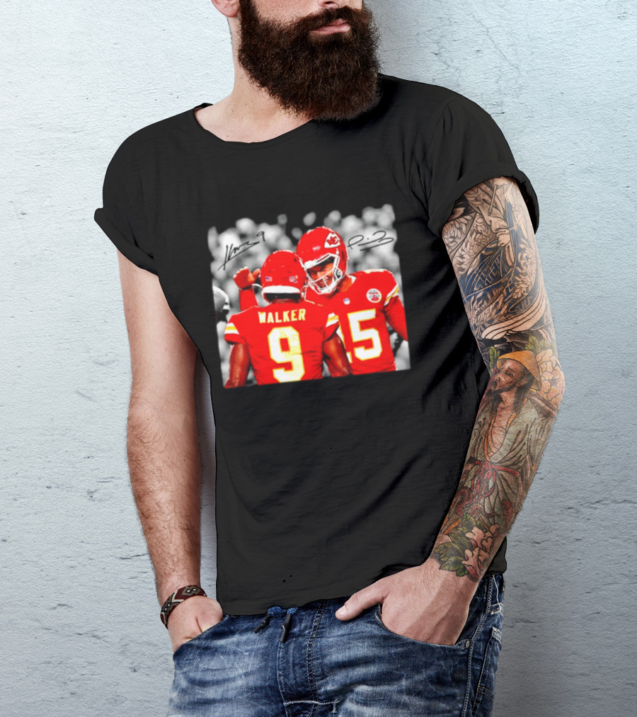 Patrick Mahomes Kenneth Walker III Kansas City Chiefs Player Signatures T-Shirt