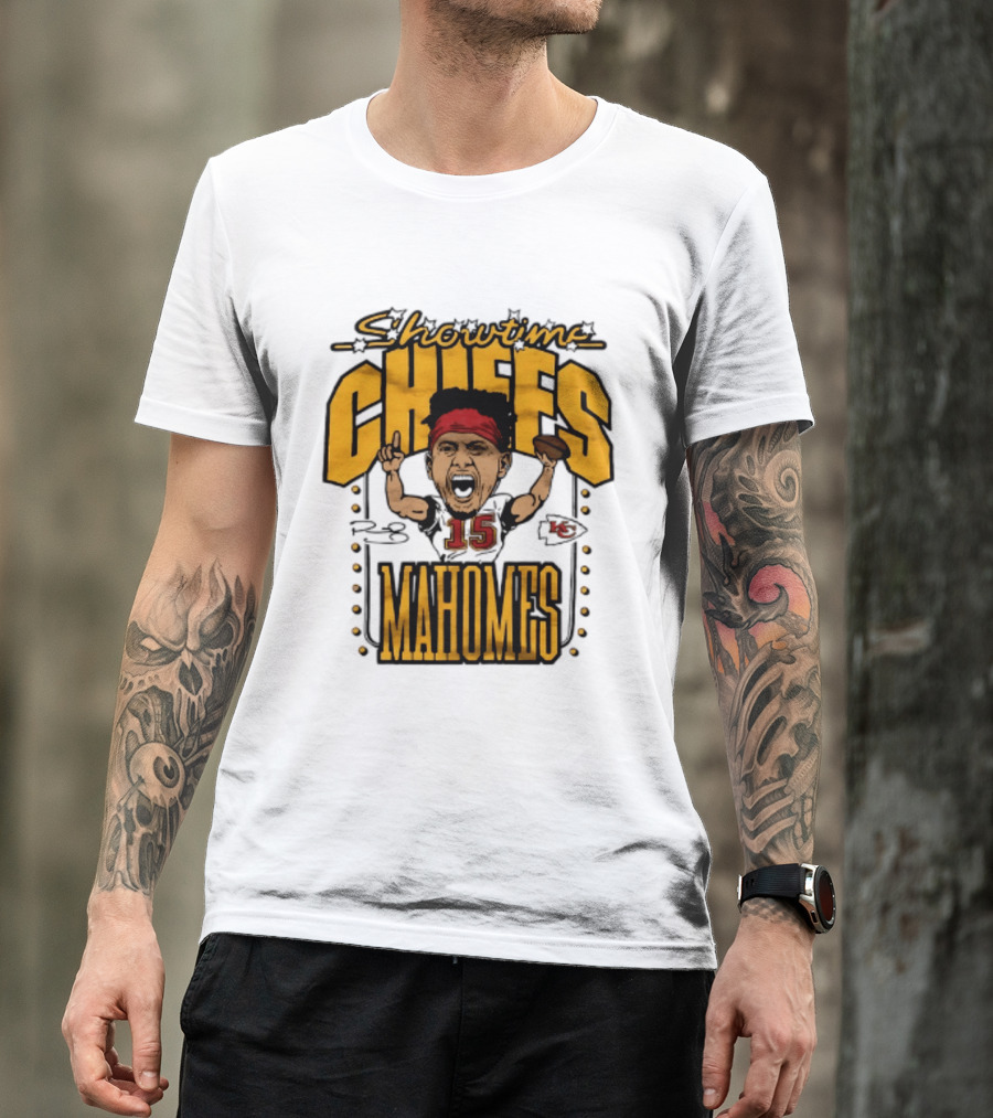 Showtime Chiefs Patrick Mahomes 15 Caricature T-Shirt