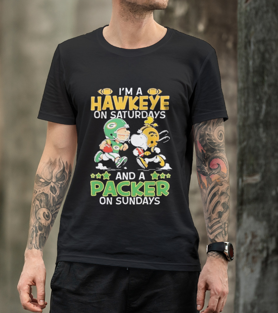 Peanuts I Am A Hawkeye On Saturdays And A Packer On Sundays T-Shirt