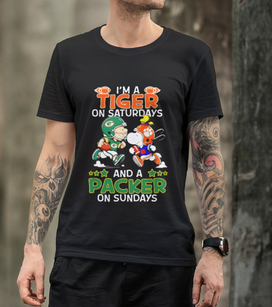 Clemson Tigers Fan On Saturdays Green Bay Packers Supporter On Sundays Football Peanuts T-Shirt