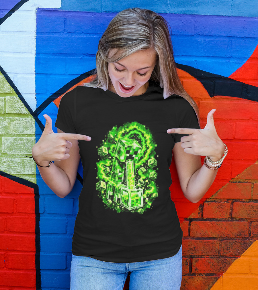 Minecraft Creeper Green Bong Pixel Explosion T-Shirt