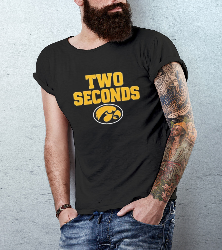 Iowa Hawkeyes Two Seconds Game Winning Final Play NCAA 2026 T-Shirt