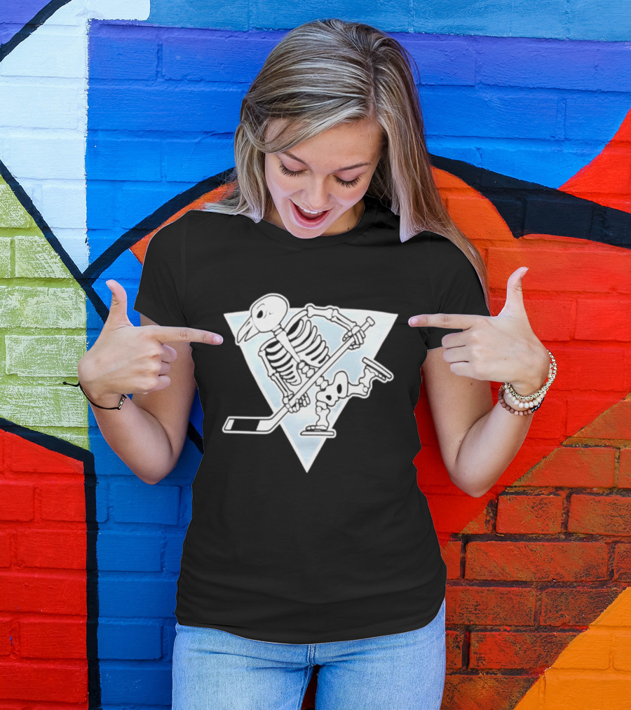 Pittsburgh Penguins Skeleton Bird Hockey Triangle T-Shirt