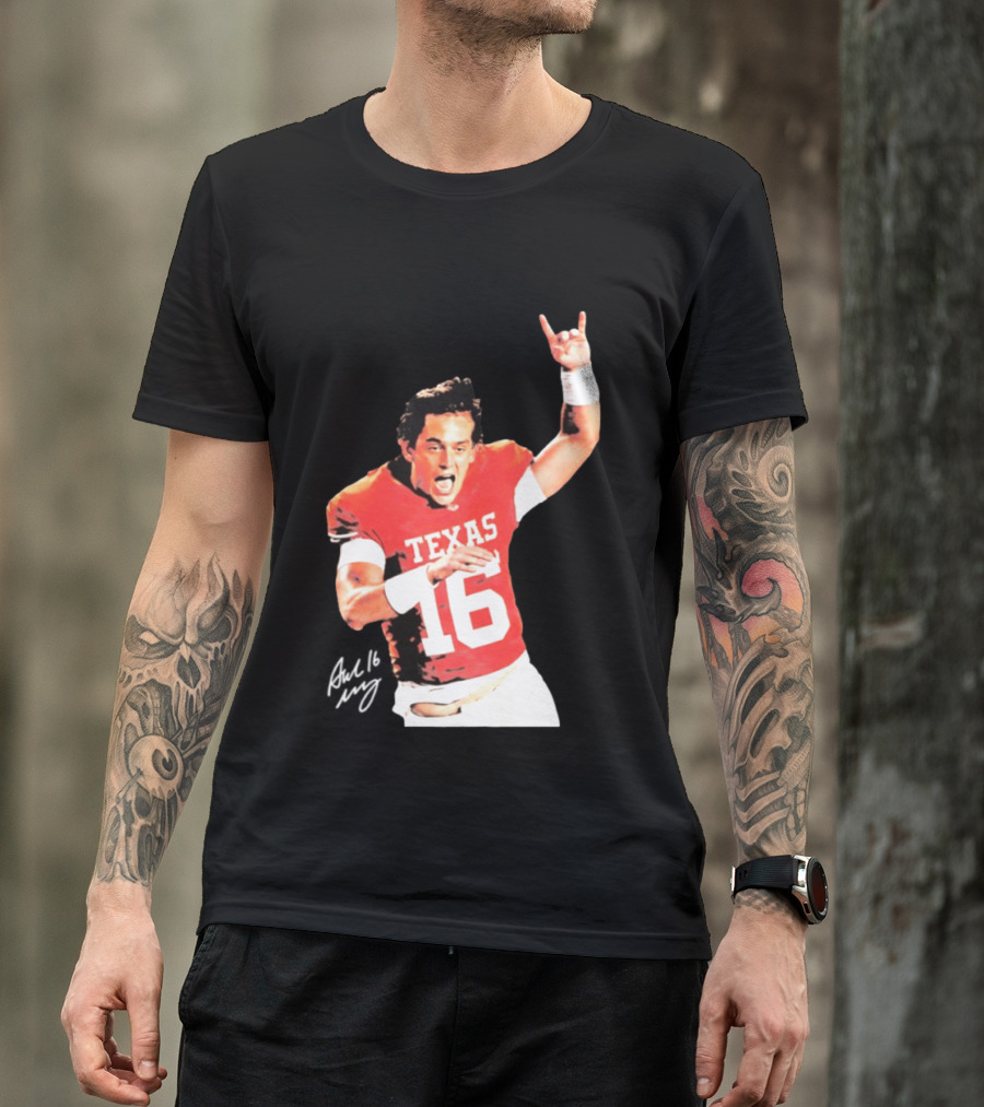 Arch Manning Texas Longhorns 16 Rock Hand Gesture T-Shirt