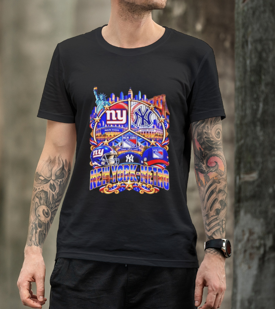New York Metro Giants Yankees Rangers Skyline Stadium Statue Liberty T-Shirt
