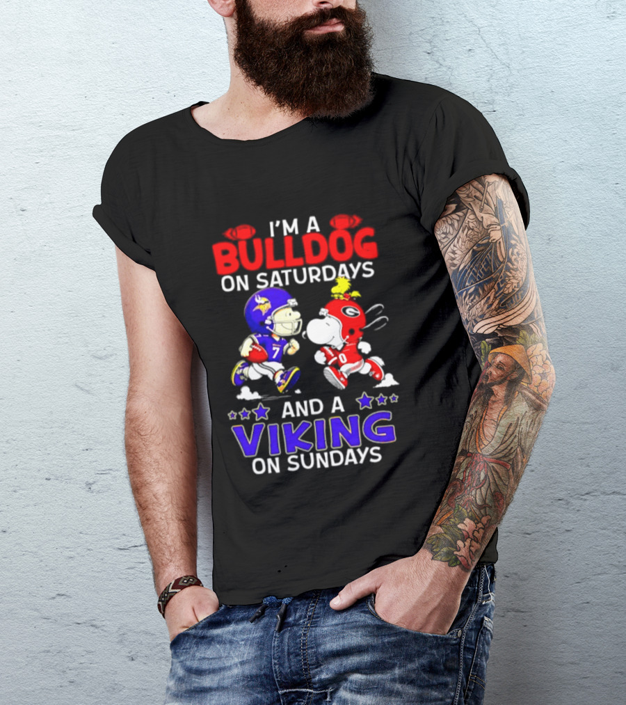 I'm A Bulldog On Saturdays And A Viking On Sundays Football Peanuts T-Shirt