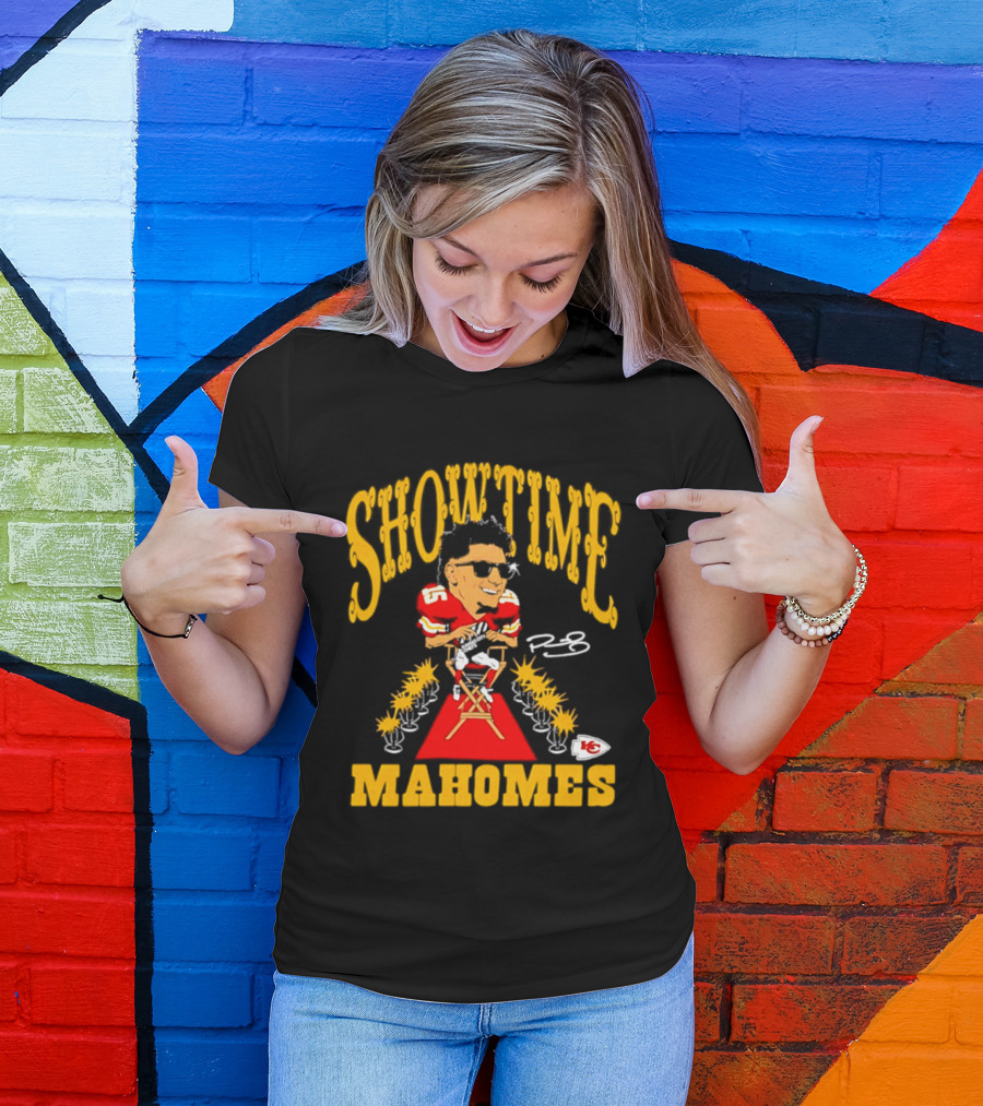 Showtime Mahomes Kansas City Chiefs Football Iconic Caricature T-Shirt