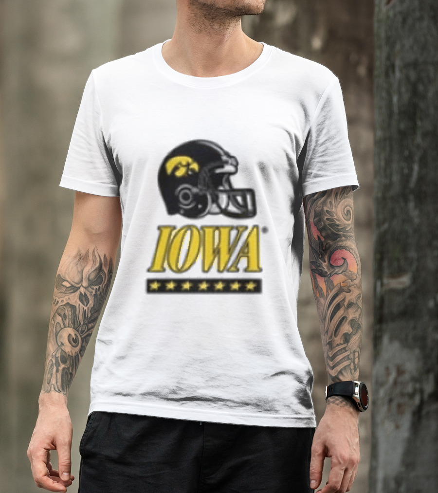 Iowa Hawkeyes Helmet 2026 ESPN College Gameday Runner T-Shirt