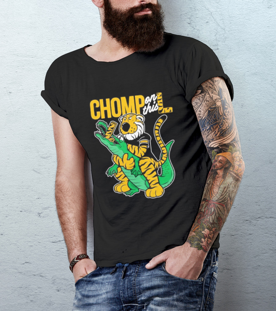 Missouri Chomp On This L Tiger And Alligator Face Off T-Shirt