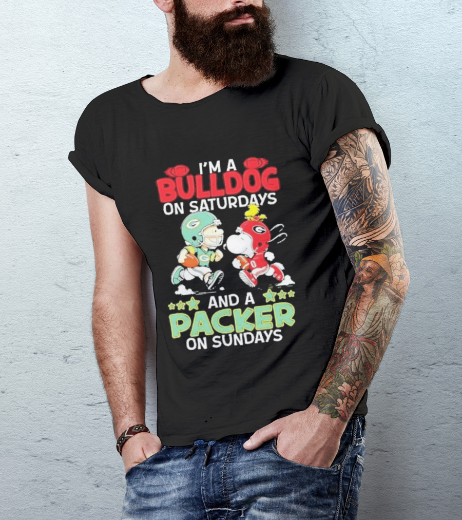 I'm A Bulldog On Saturdays And A Packer On Sundays Football Peanuts T-Shirt
