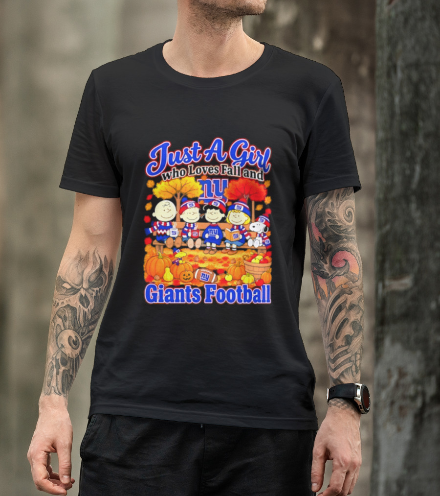 Just A Girl Who Loves Fall And Giants Football New York Peanuts Christmas T-Shirt