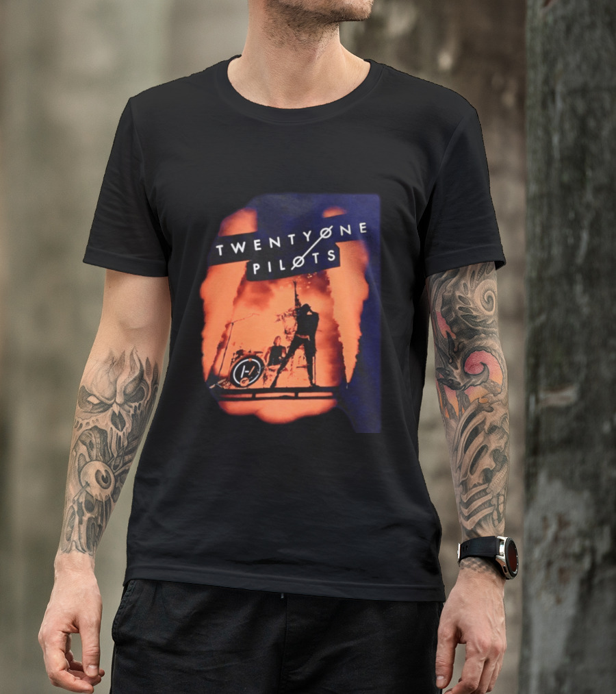 Twenty One Pilots Concert Orange Stage Lights Silhouette Tyler Joseph T-Shirt