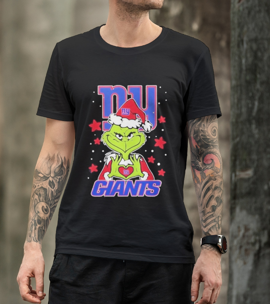 New York Giants Grinch Christmas Love Hands 2026 Football T-Shirt