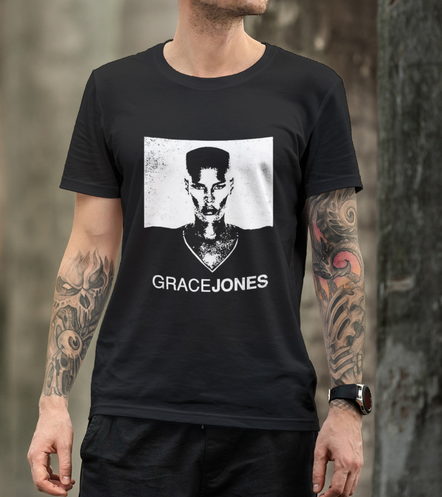 Grace Jones Classic Style Minimalist T-Shirt