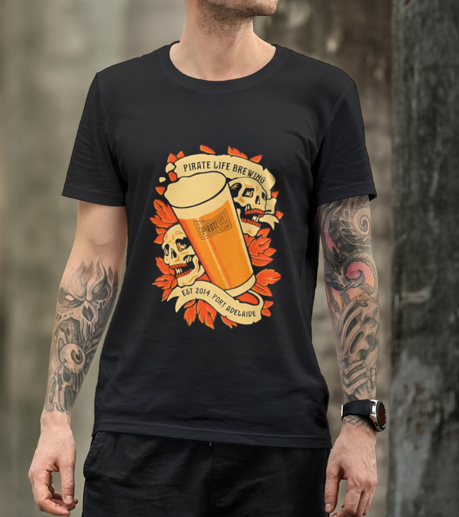 Pirate Life Brewing Est 2014 Port Adelaide Pint Skulls T-Shirt