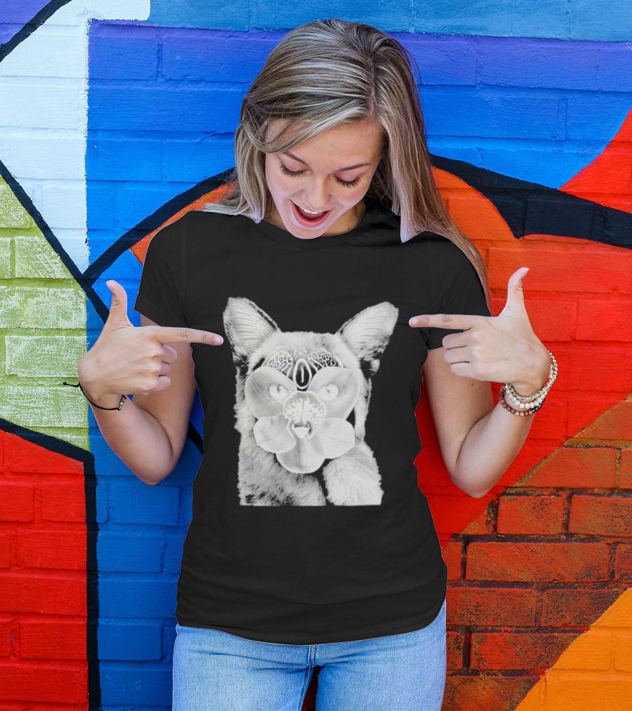 Galantis Palladium Cat Mask Orchid Eyes Black And White T-Shirt