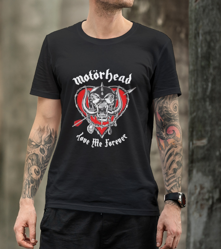Motörhead Love Me Forever Heart Snaggletooth T-Shirt